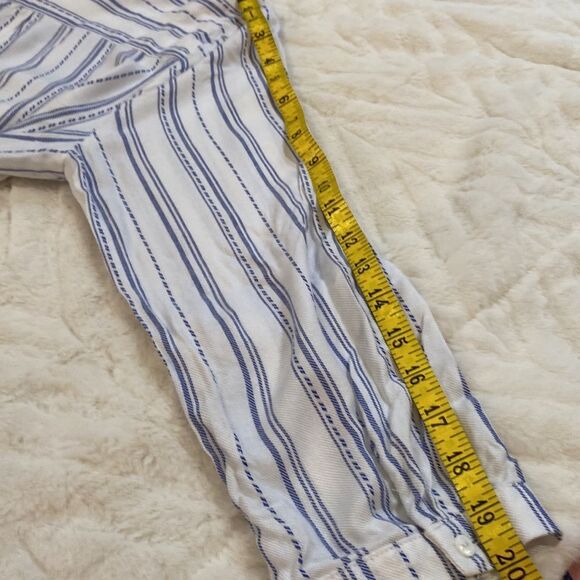 NWT Skies Are Blue Striped Maternity Top - Picture 12 of 15